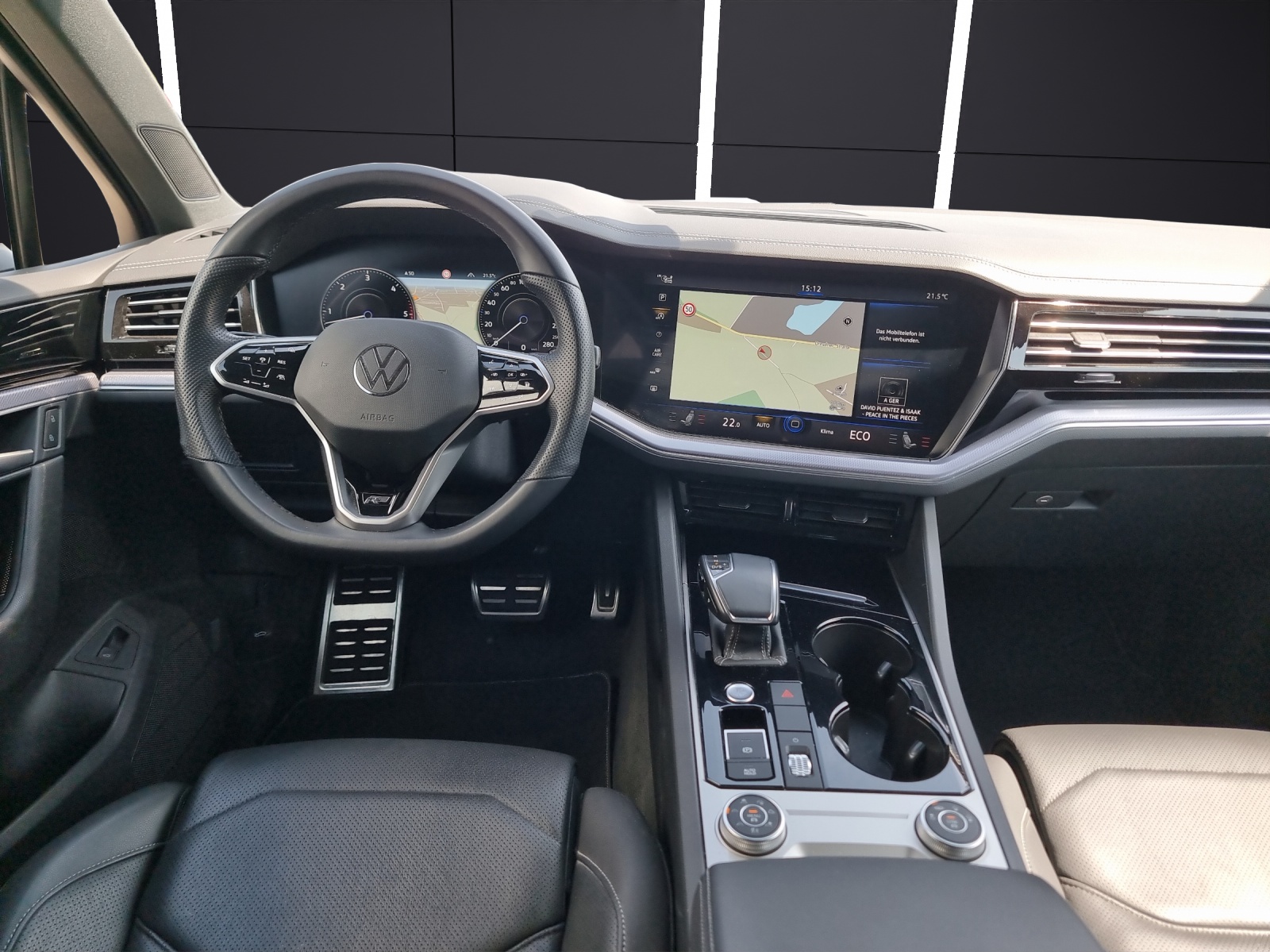 Fahrzeugabbildung Volkswagen Touareg TDI R-Line 4M Matrix STH Luft Pano RFK AppCon ACC SH