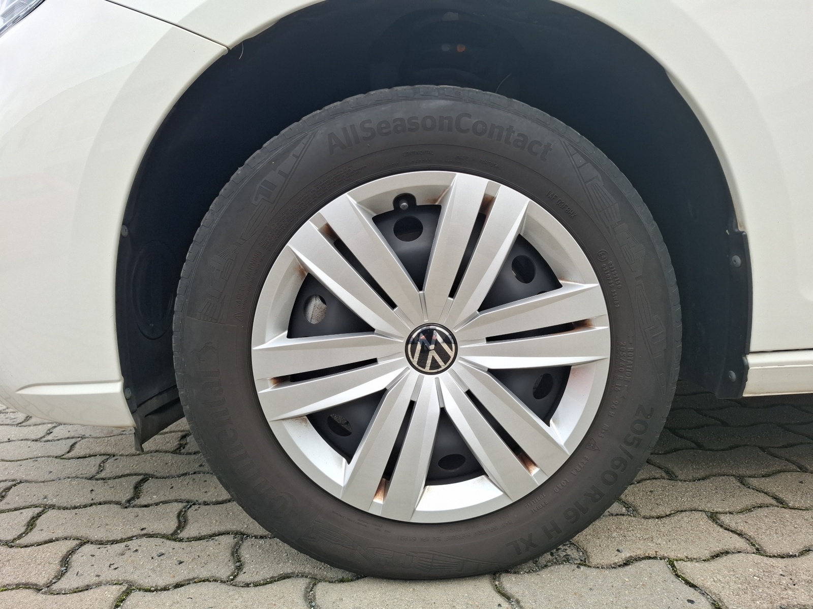 Fahrzeugabbildung Volkswagen Caddy Kasten TSI EcoProfi Klima DAB PDC SH