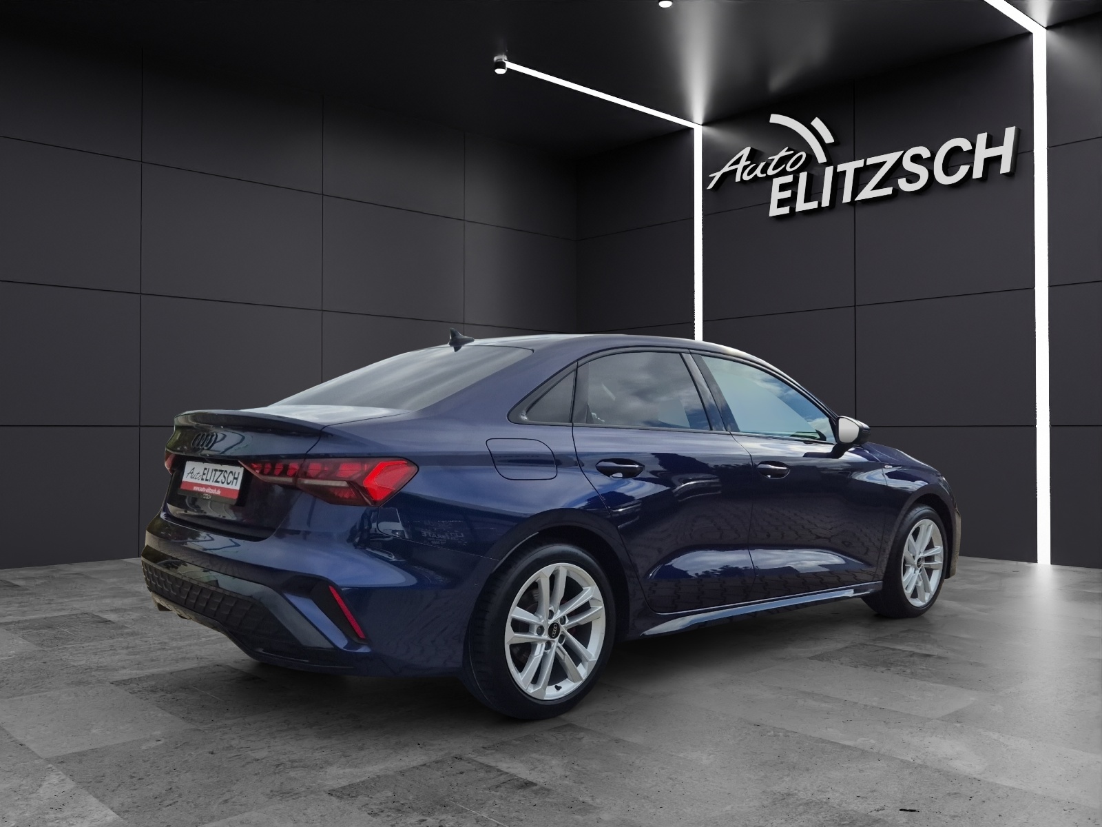 Fahrzeugabbildung Audi A3 Limousine 35 TDI S-line S tronic STH LED Navi AVC AID 360° SH