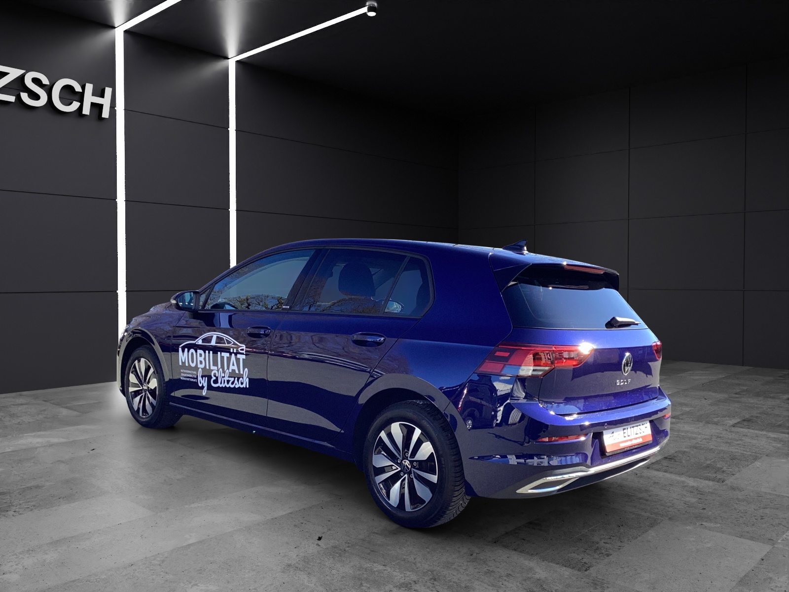 Fahrzeugabbildung Volkswagen Golf VIII TSI Move Climatronic AID PDC SH LM