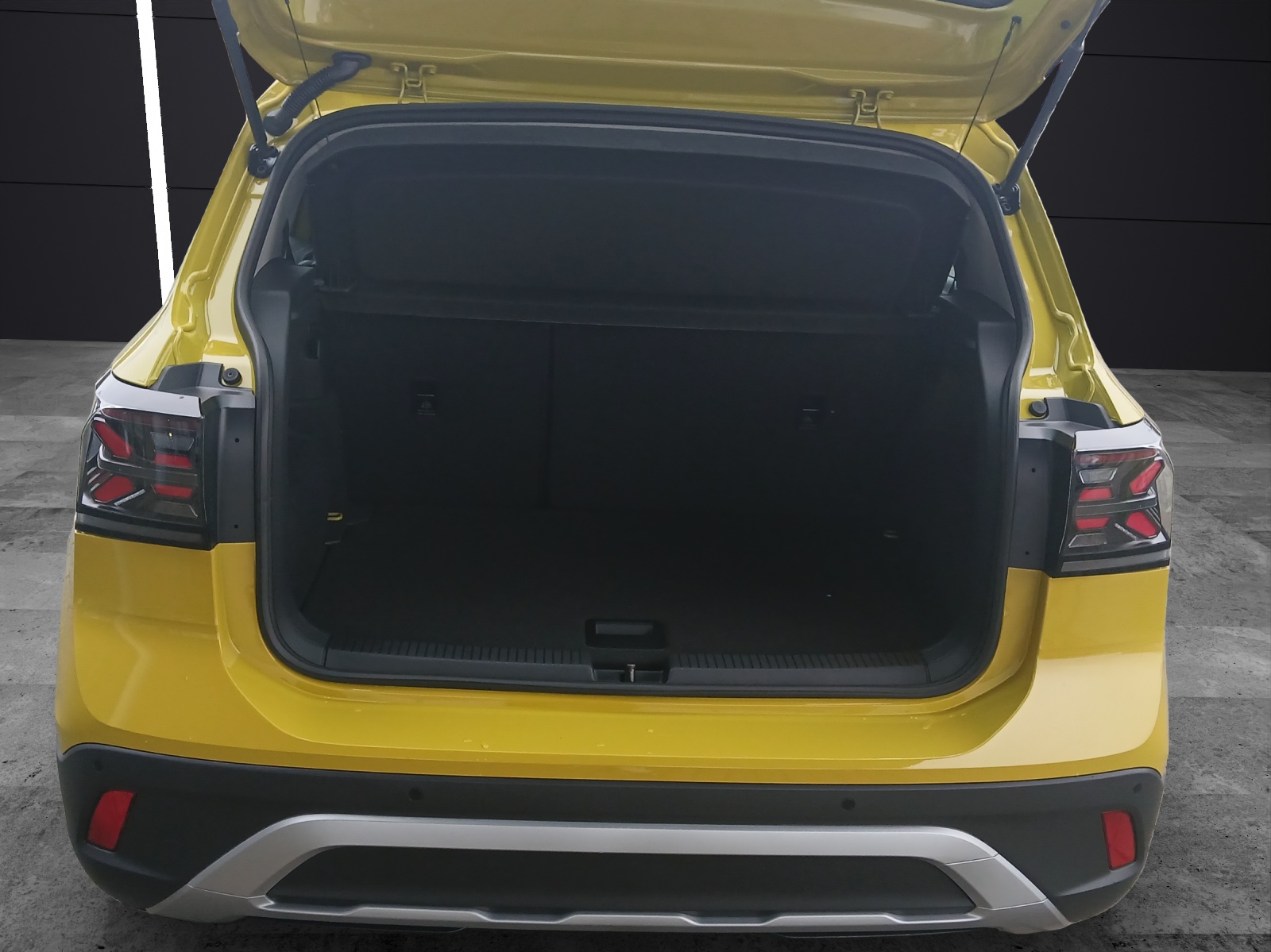 Fahrzeugabbildung Volkswagen T-Cross Style LED DAB ACC