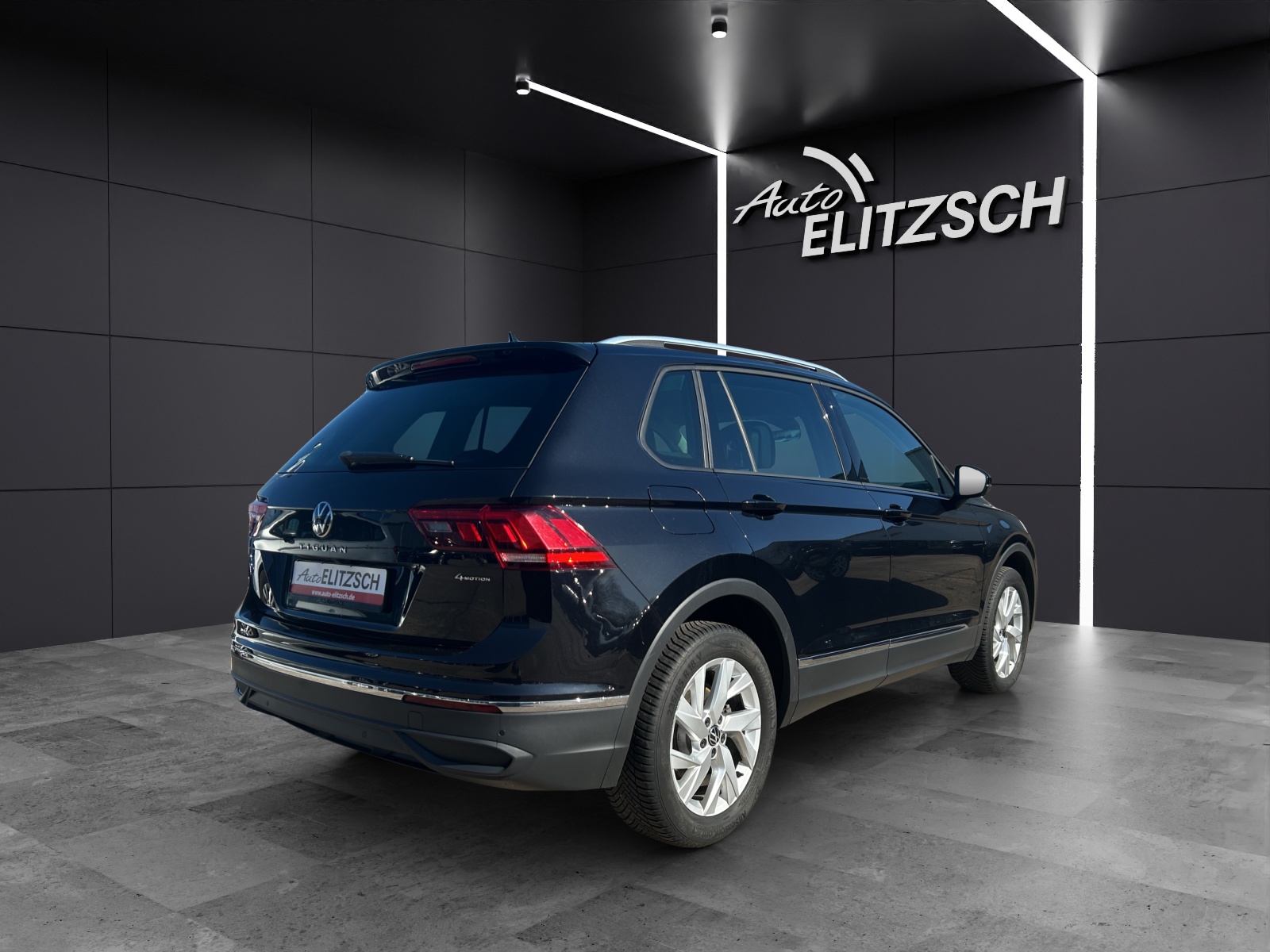 Fahrzeugabbildung Volkswagen Tiguan Life TDI DSG 4M LED ACC AHK LRHzg SH RearView AppConnect Navi