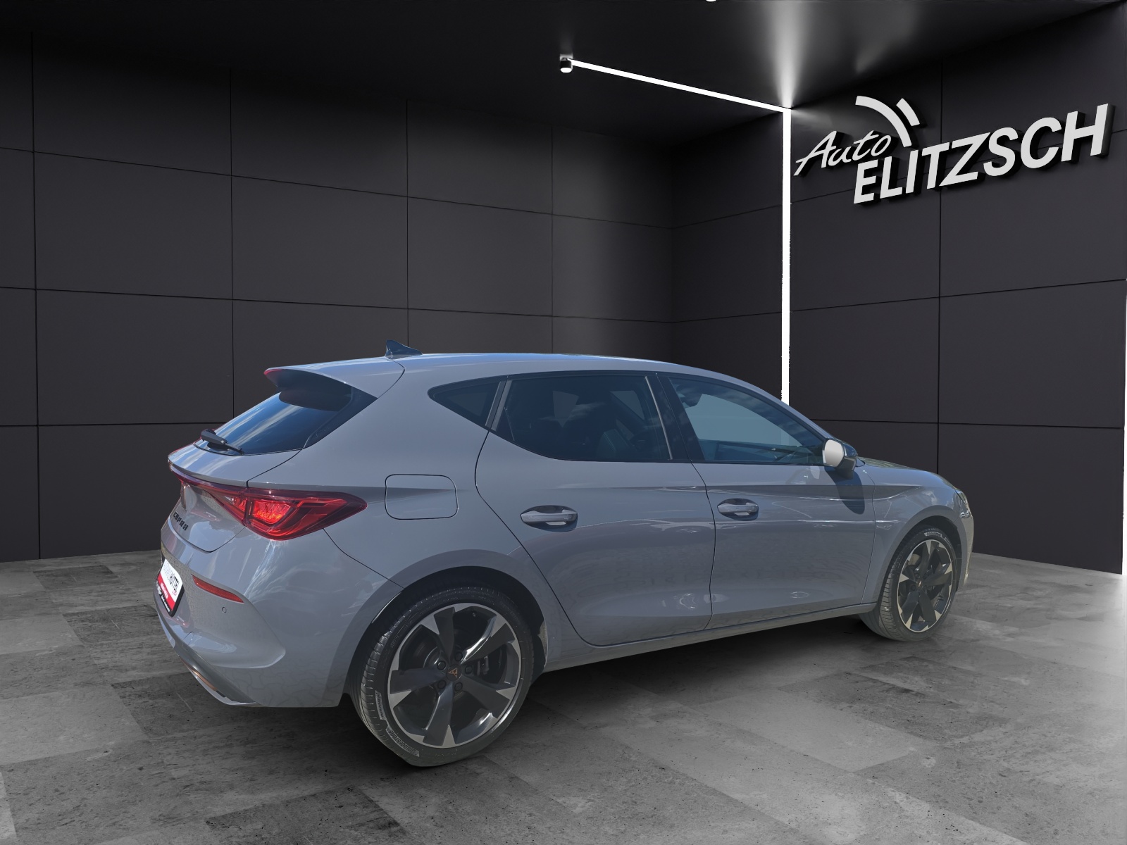 Fahrzeugabbildung CUPRA Leon 1.4 e-Hybrid DSG LED Navi GRA PDC SH 18