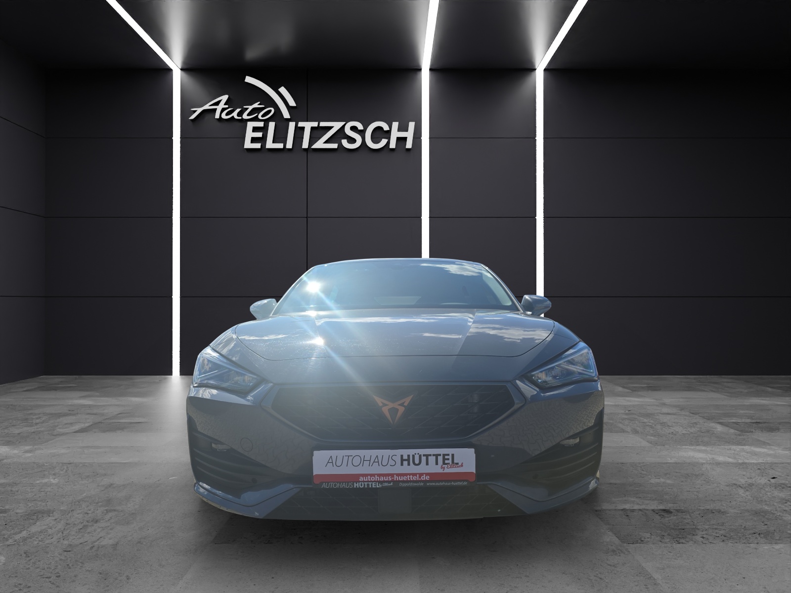 Fahrzeugabbildung CUPRA Leon 1.4 e-Hybrid DSG LED Navi GRA PDC SH 18