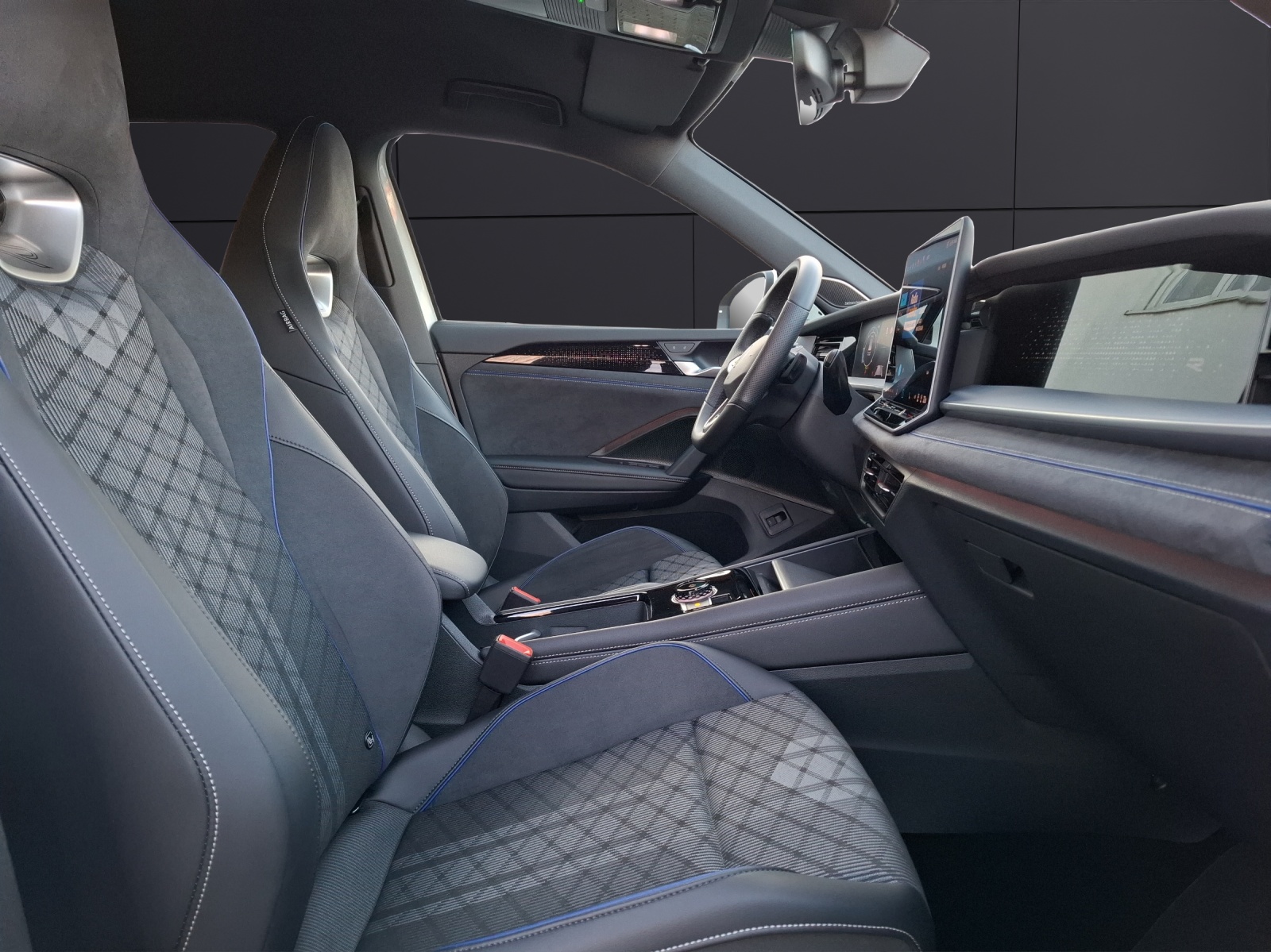 Fahrzeugabbildung Volkswagen Tayron TDI R-Line DSG 4M LEDplus AHK Navi AID HUD Harmann ACC RFK SH 20