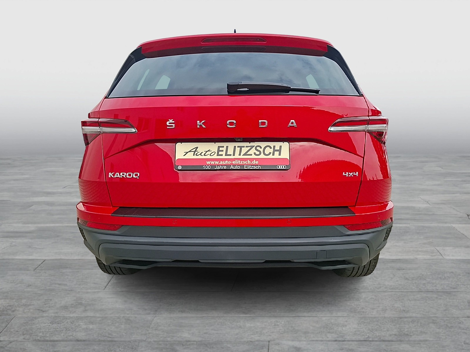 Fahrzeugabbildung SKODA Karoq TDI Tour 4x4 DSG LED AHK Navi GRA RFK SH