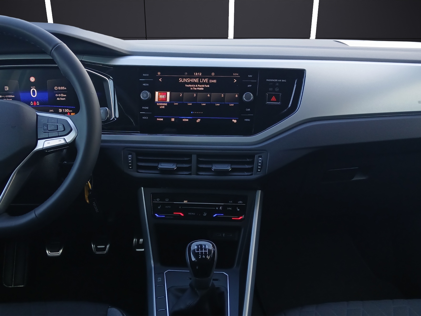 Fahrzeugabbildung Volkswagen Taigo Energy AHZV LED DAB ACC