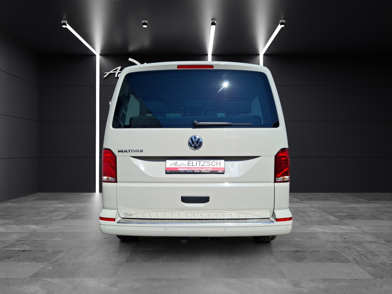 Fahrzeugabbildung Volkswagen T6 Multivan T6.1 TDI Family AHK CarPlay GRA PDC SH