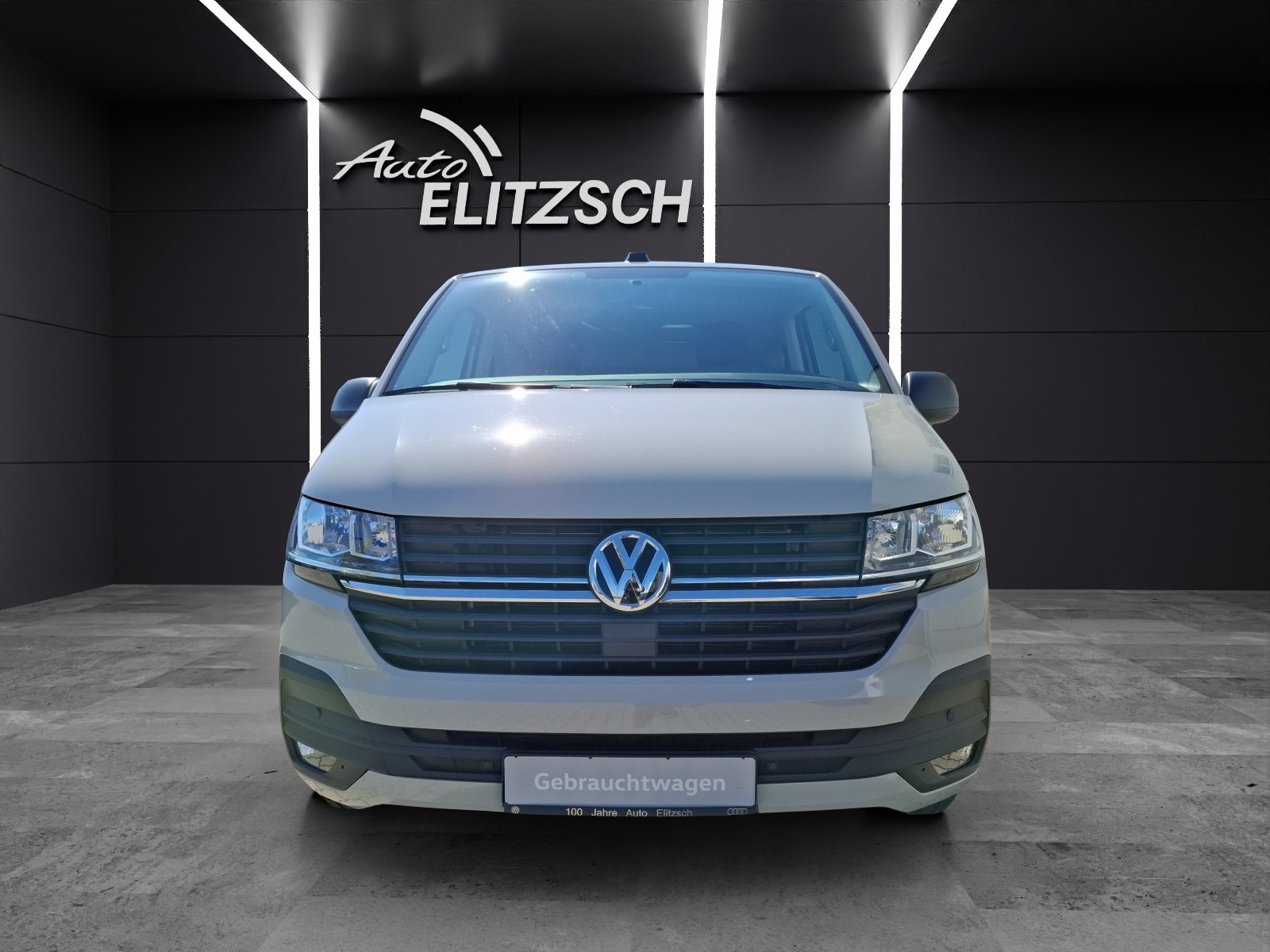 Fahrzeugabbildung Volkswagen T6 Multivan T6.1 TDI Family AHK CarPlay GRA PDC SH