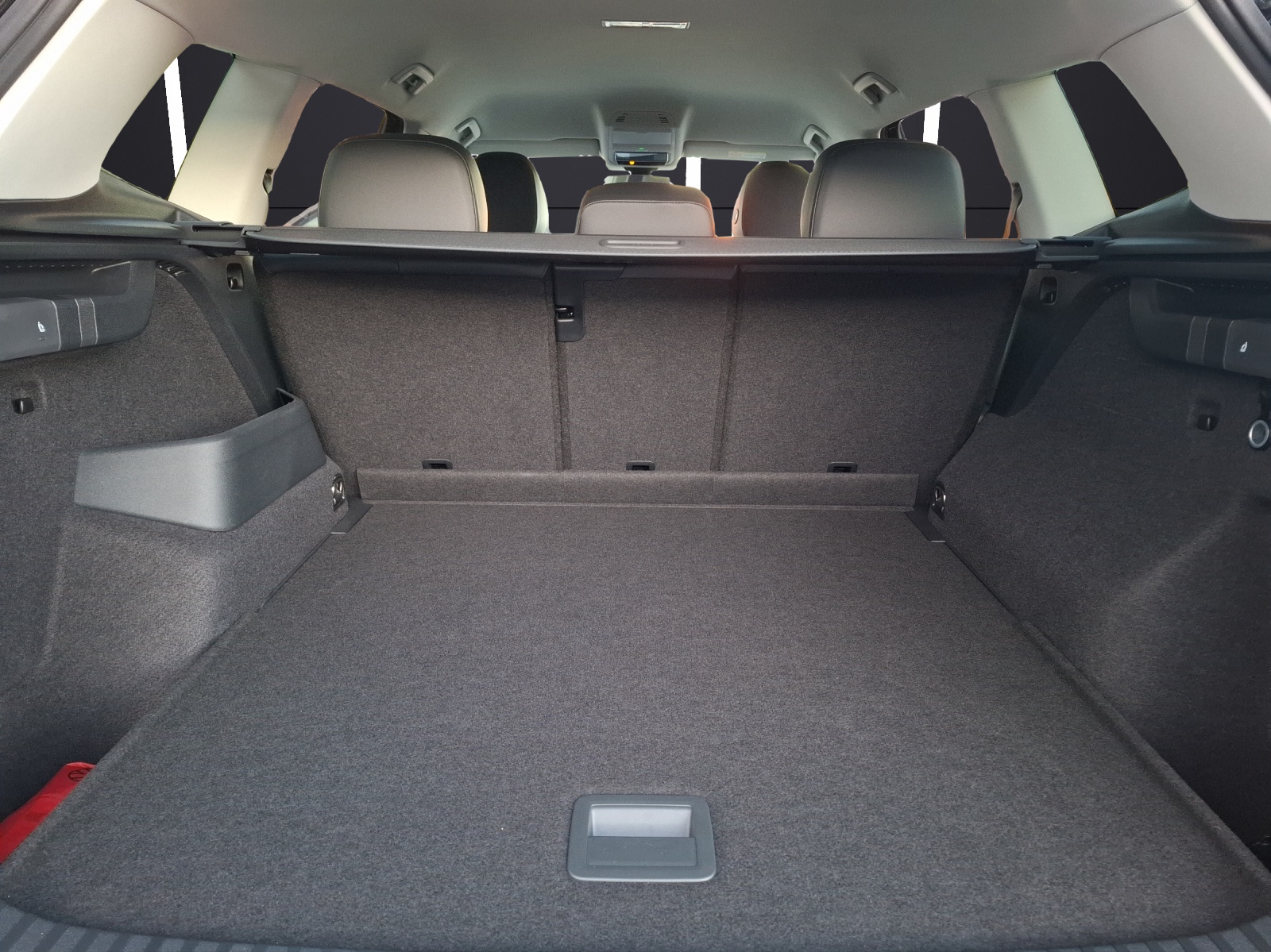 Fahrzeugabbildung Volkswagen Tayron eTSI Life DSG LED AHK NAvi AID ACC RFK SH