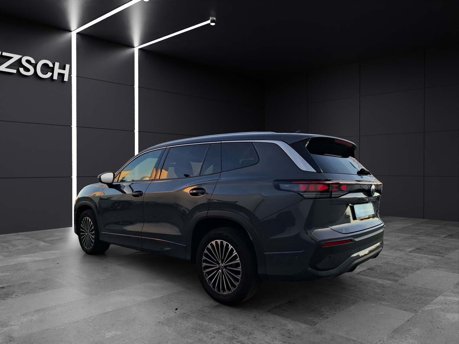 Fahrzeugabbildung Volkswagen Tayron eTSI Life DSG LED AHK NAvi AID ACC RFK SH