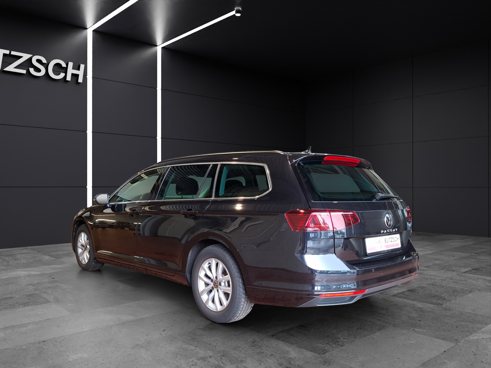 Fahrzeugabbildung Volkswagen Passat Variant TDI Business DSG Matrix AHK Navi AID ACC RFK SH