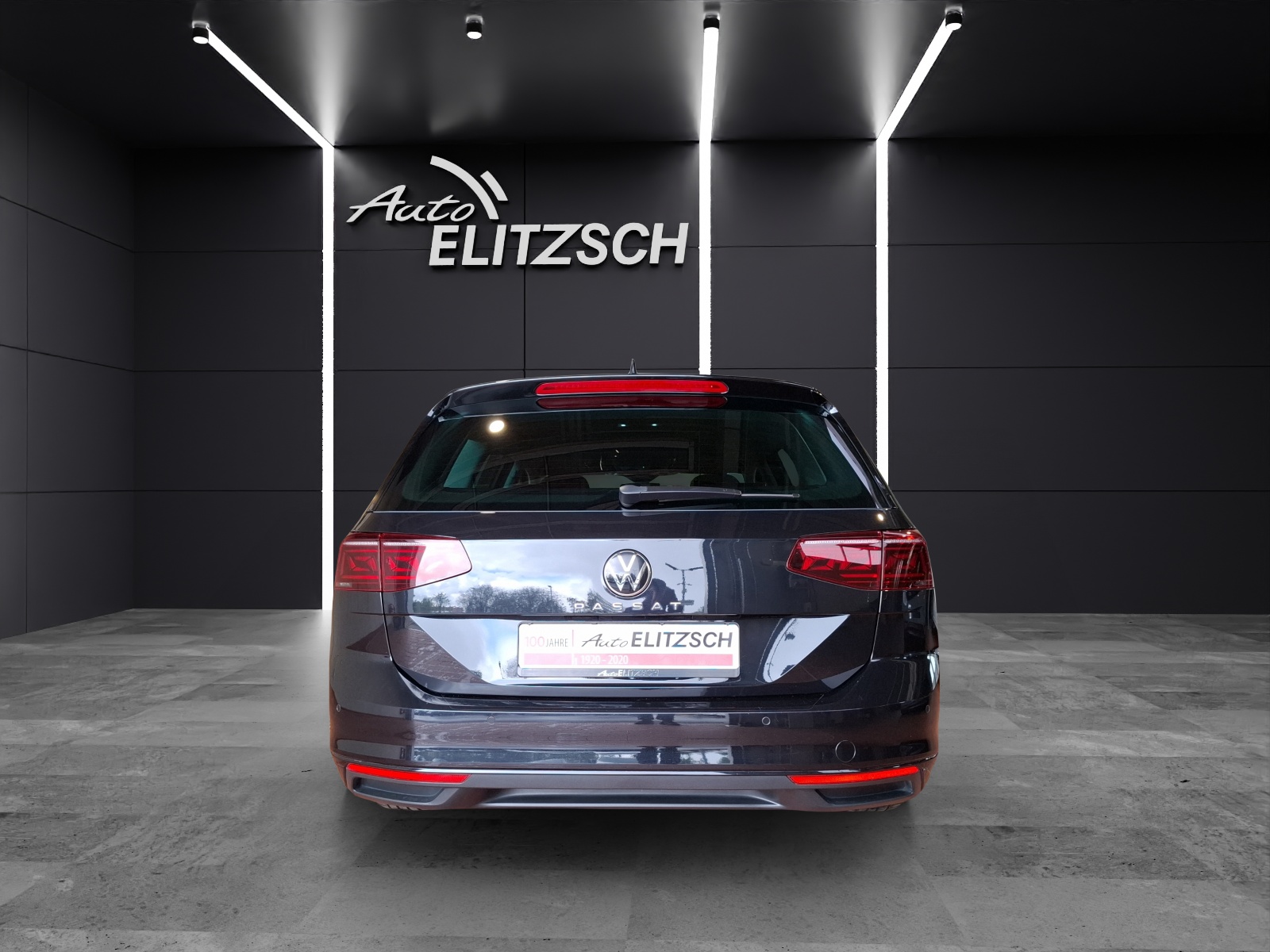 Fahrzeugabbildung Volkswagen Passat Variant TDI Business DSG Matrix AHK Navi AID ACC RFK SH