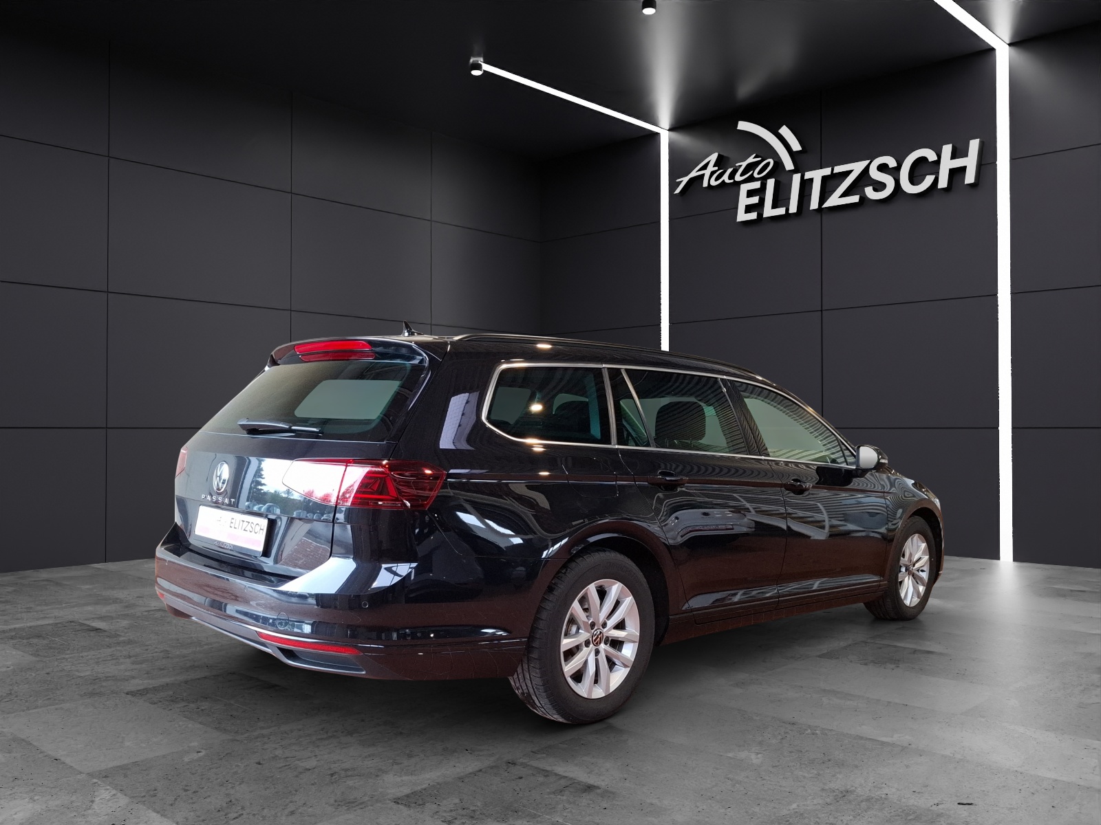 Fahrzeugabbildung Volkswagen Passat Variant TDI Business DSG Matrix AHK Navi AID ACC RFK SH