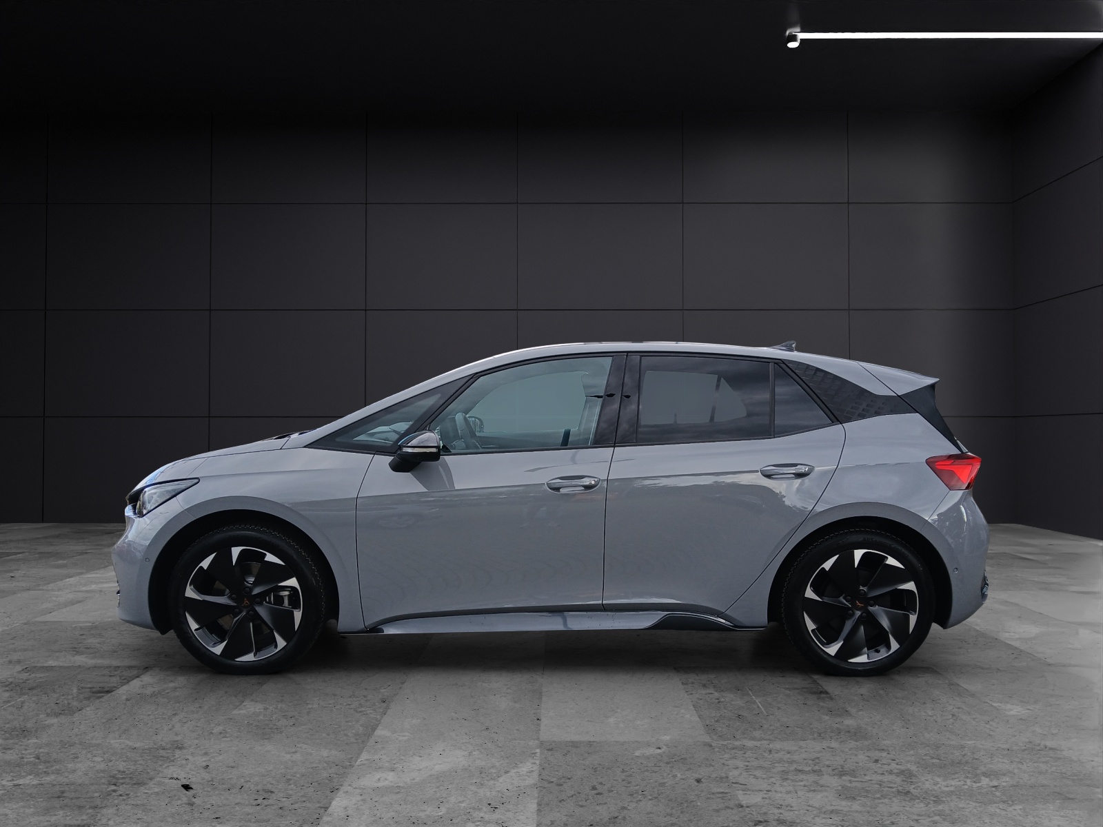 Fahrzeugabbildung CUPRA Born 79kWh BelowZero PilotXL