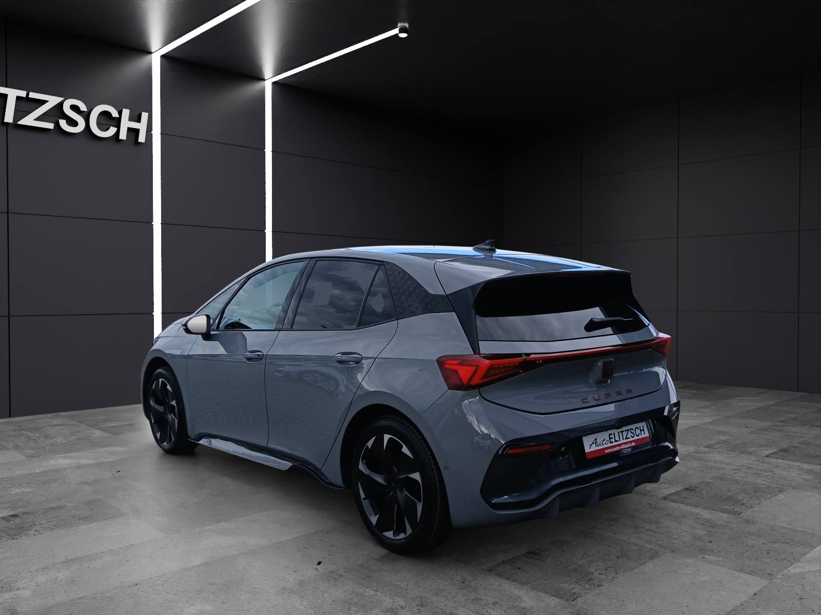 Fahrzeugabbildung CUPRA Born 79kWh BelowZero PilotXL