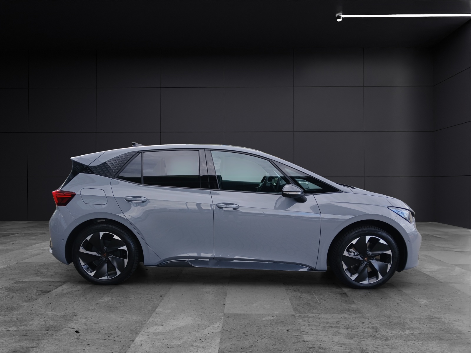 Fahrzeugabbildung CUPRA Born 79kWh BelowZero PilotXL