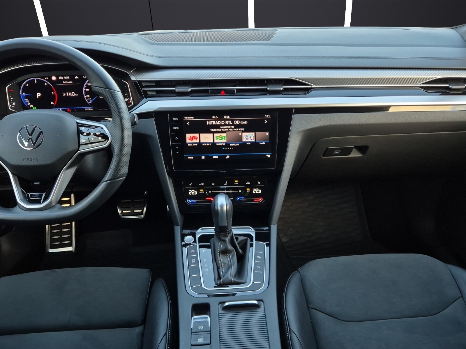 Fahrzeugabbildung Volkswagen Arteon SB TDI R-Line DSG 4M Matrix Navi AID ACC RFK SH 19