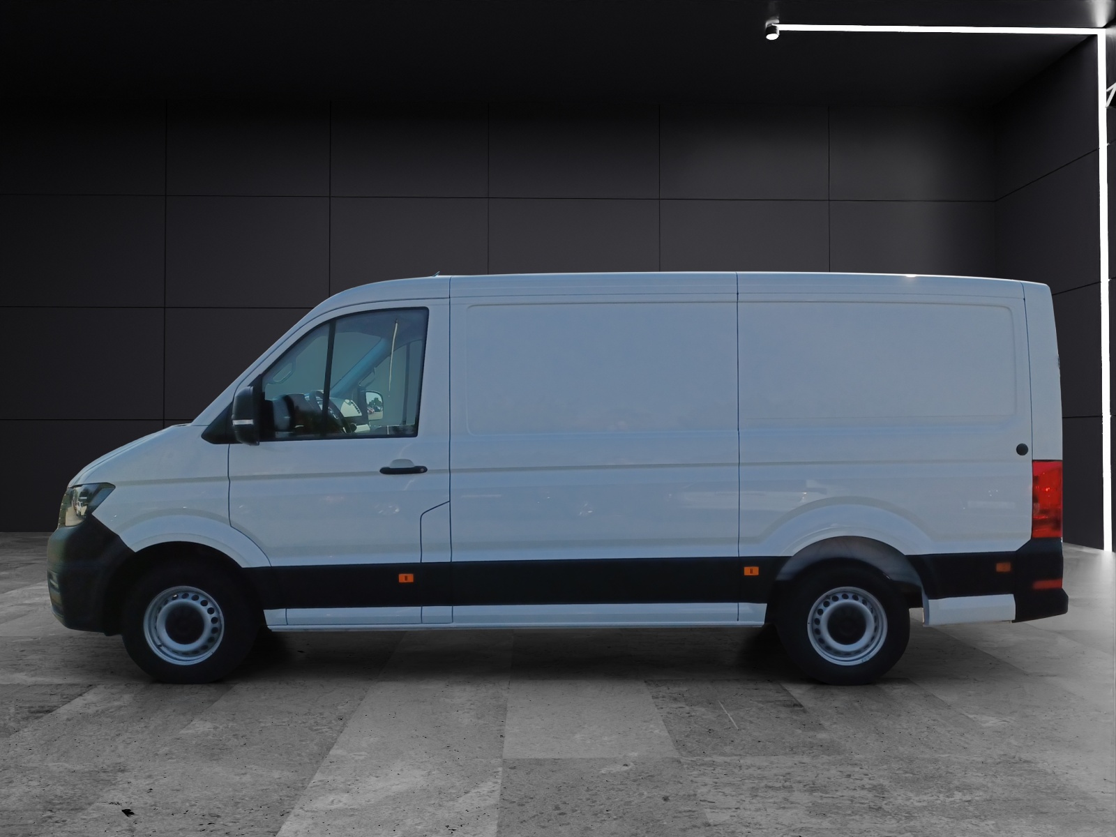 Fahrzeugabbildung Volkswagen Crafter Kasten 35 TDI MR KLIMA AHK RADIO HOLZFUSSBODEN