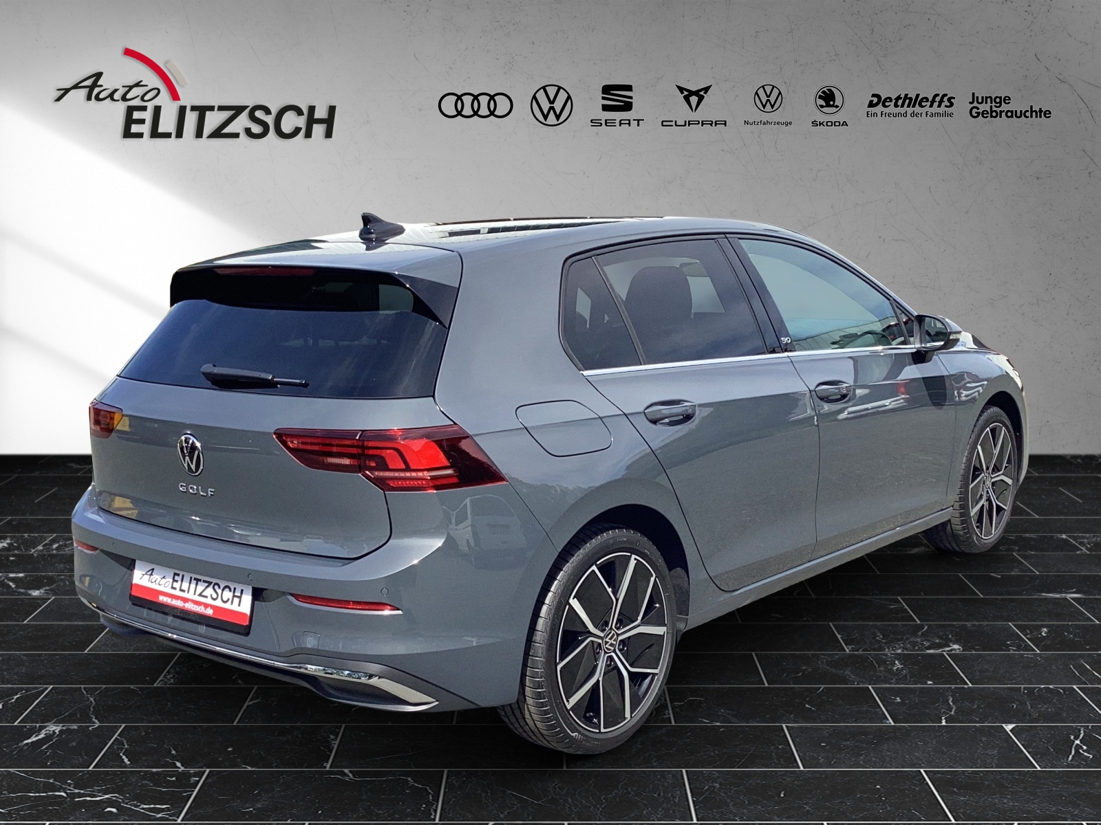 Fahrzeugabbildung Volkswagen Golf VIII eTSI Edition 50 DSG Matrix AHK Pano HUD Kamera DCC ACC