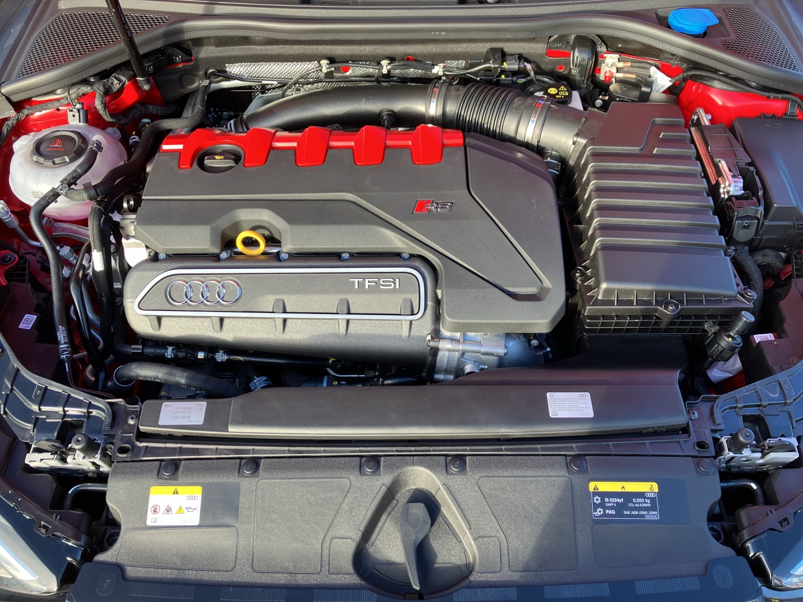 Fahrzeugabbildung Audi RS 3 Sportback 2.5 TFSI quattro Matrix LED, Leder Feinnappa, 280 km/h