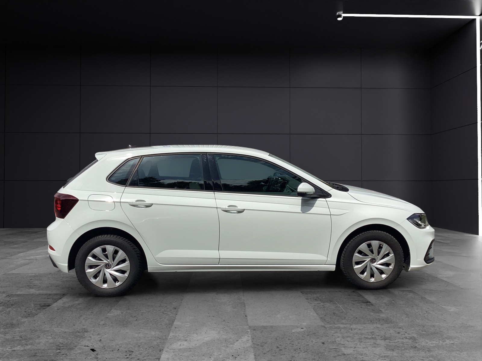 Fahrzeugabbildung Volkswagen Polo TSI Life DSG LED Klima AID DAB PDC