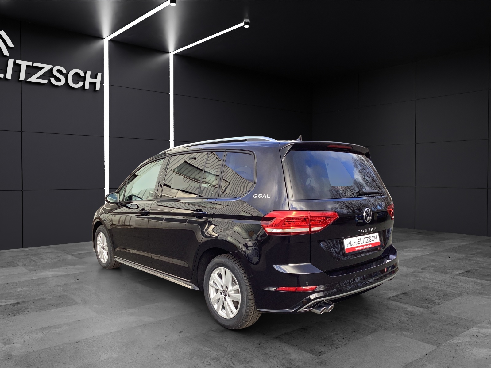 Fahrzeugabbildung Volkswagen Touran Comfortline BMT/Start-Stopp AHZV IQ.LIGHT ACC DAB*