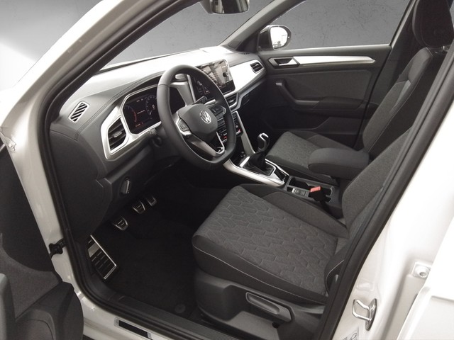 Fahrzeugabbildung Volkswagen T-Roc Move Matrix Navi AID ACC Park-Assist SH LM