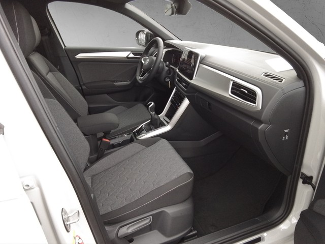 Fahrzeugabbildung Volkswagen T-Roc Move Matrix Navi AID ACC Park-Assist SH LM