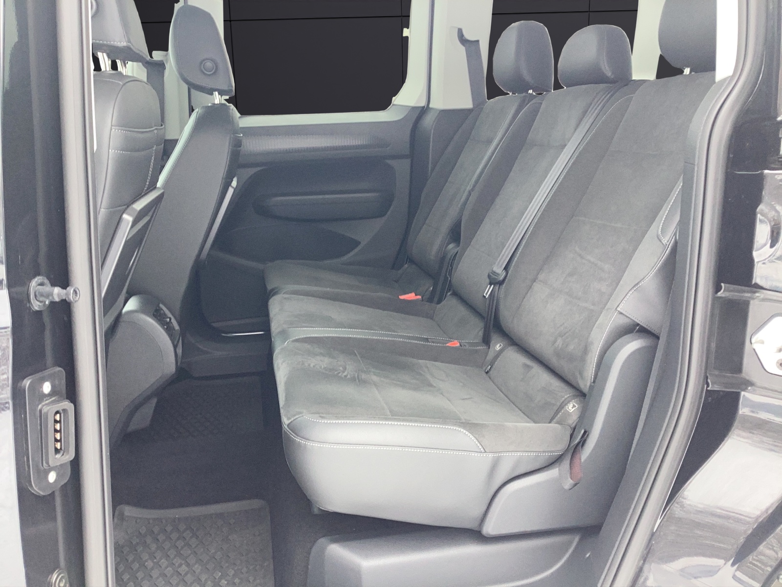 Fahrzeugabbildung Volkswagen Caddy Style TDI