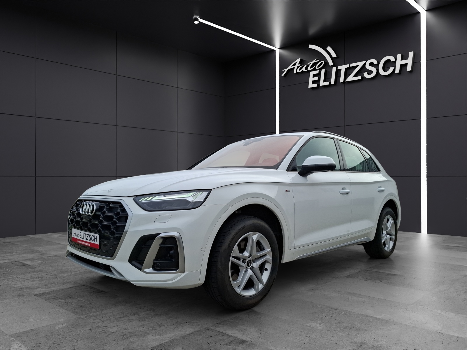 Fahrzeugabbildung Audi Q5 40 TDI quattro S-line S-tronic STH Matrix AHK Navi AVC ACC SH