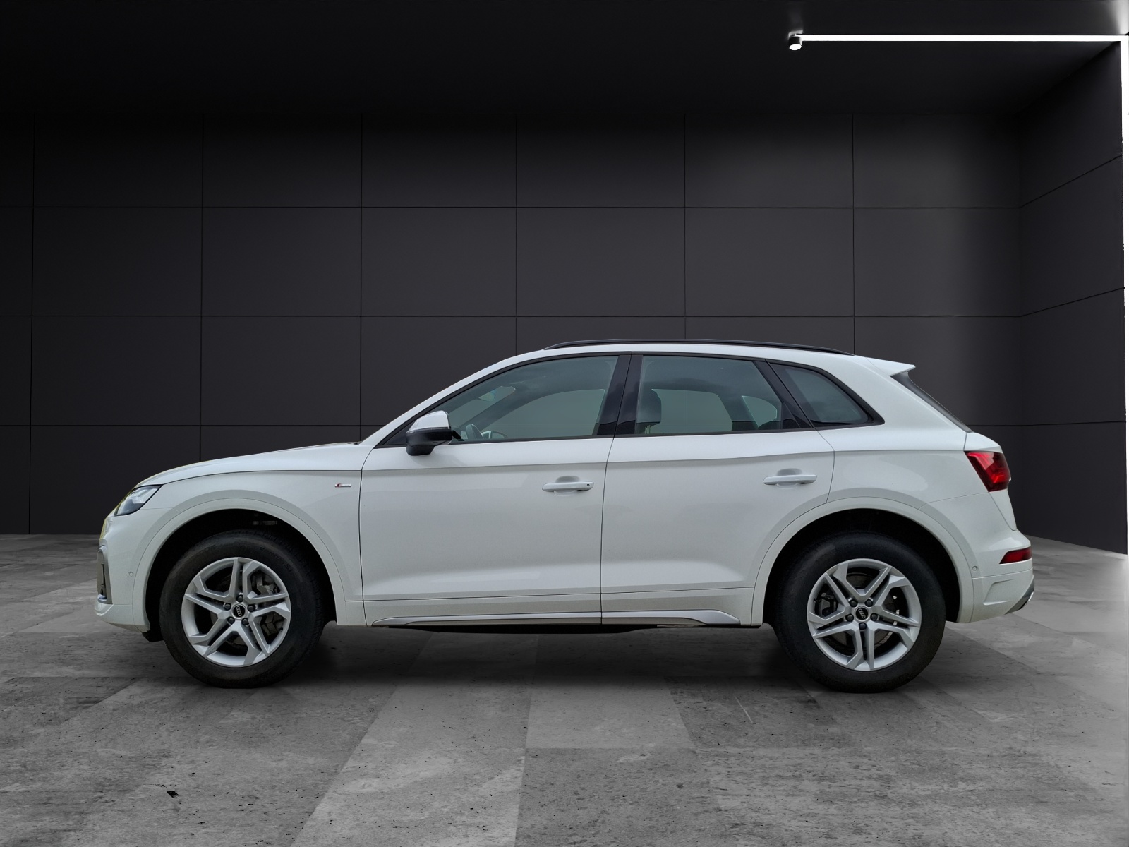 Fahrzeugabbildung Audi Q5 40 TDI quattro S-line S-tronic STH Matrix AHK Navi AVC ACC SH