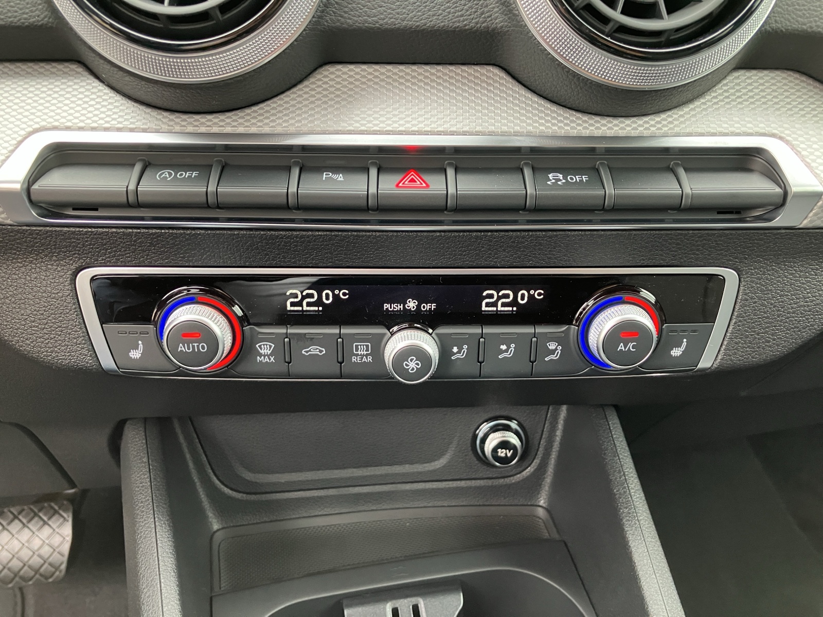 Fahrzeugabbildung Audi Audi Q2 advanced 35 TFSI advanced, S tronic, MatrixLED, virtual cockpit plus