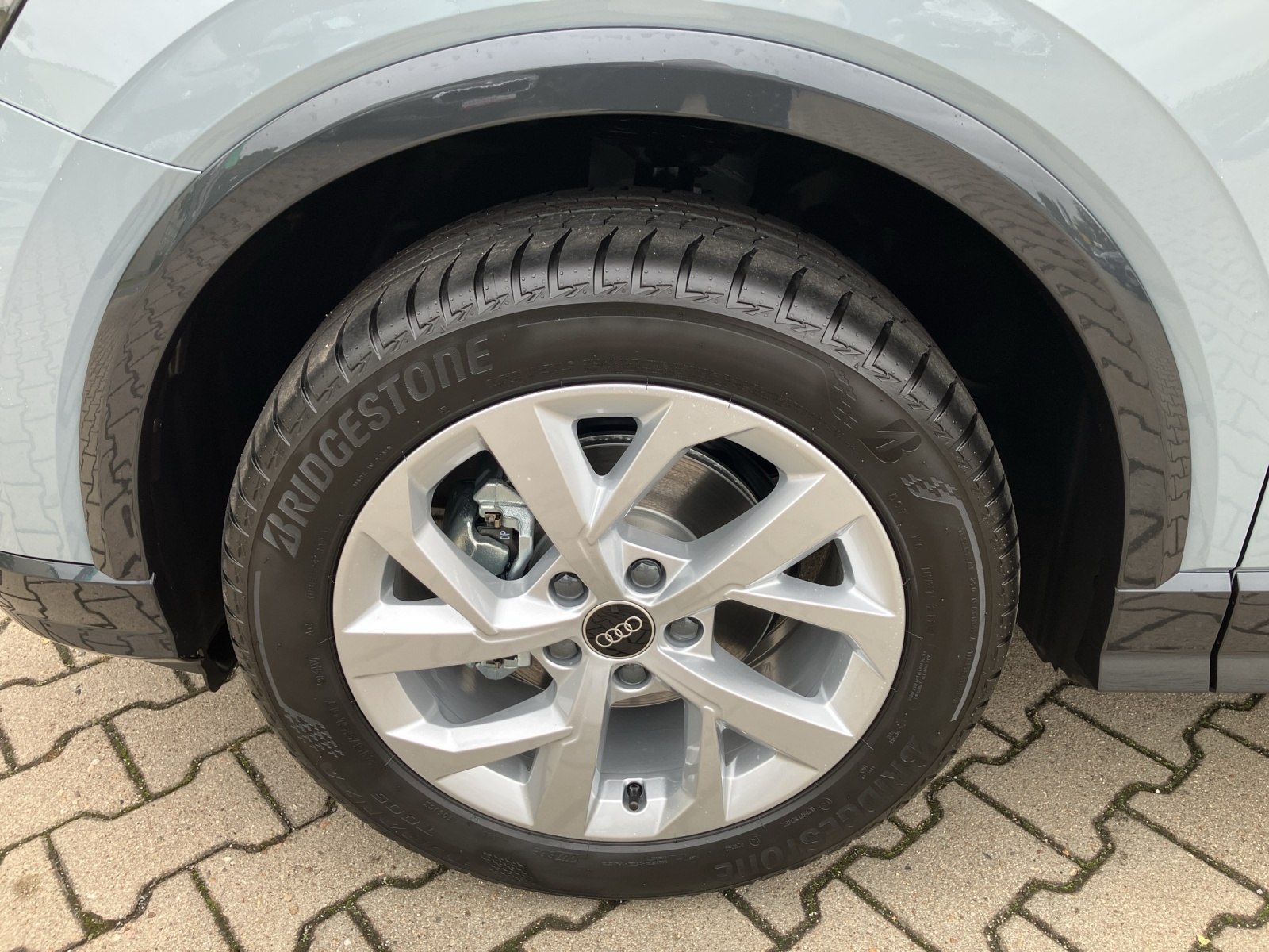 Fahrzeugabbildung Audi Audi Q2 advanced 35 TFSI advanced, S tronic, MatrixLED, virtual cockpit plus