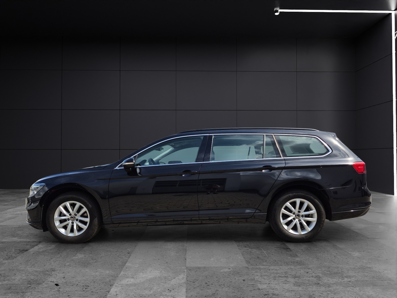 Fahrzeugabbildung Volkswagen Passat Variant TDI Business DSG Matrix Navi ACC RFK SH
