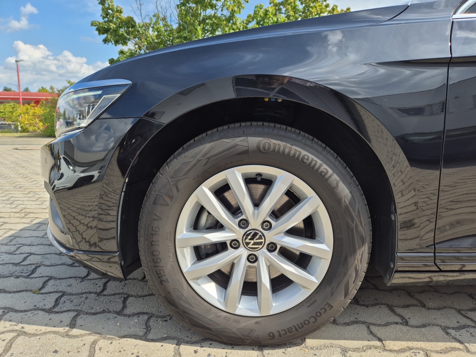 Fahrzeugabbildung Volkswagen Passat Variant TDI Business DSG Matrix Navi ACC RFK SH