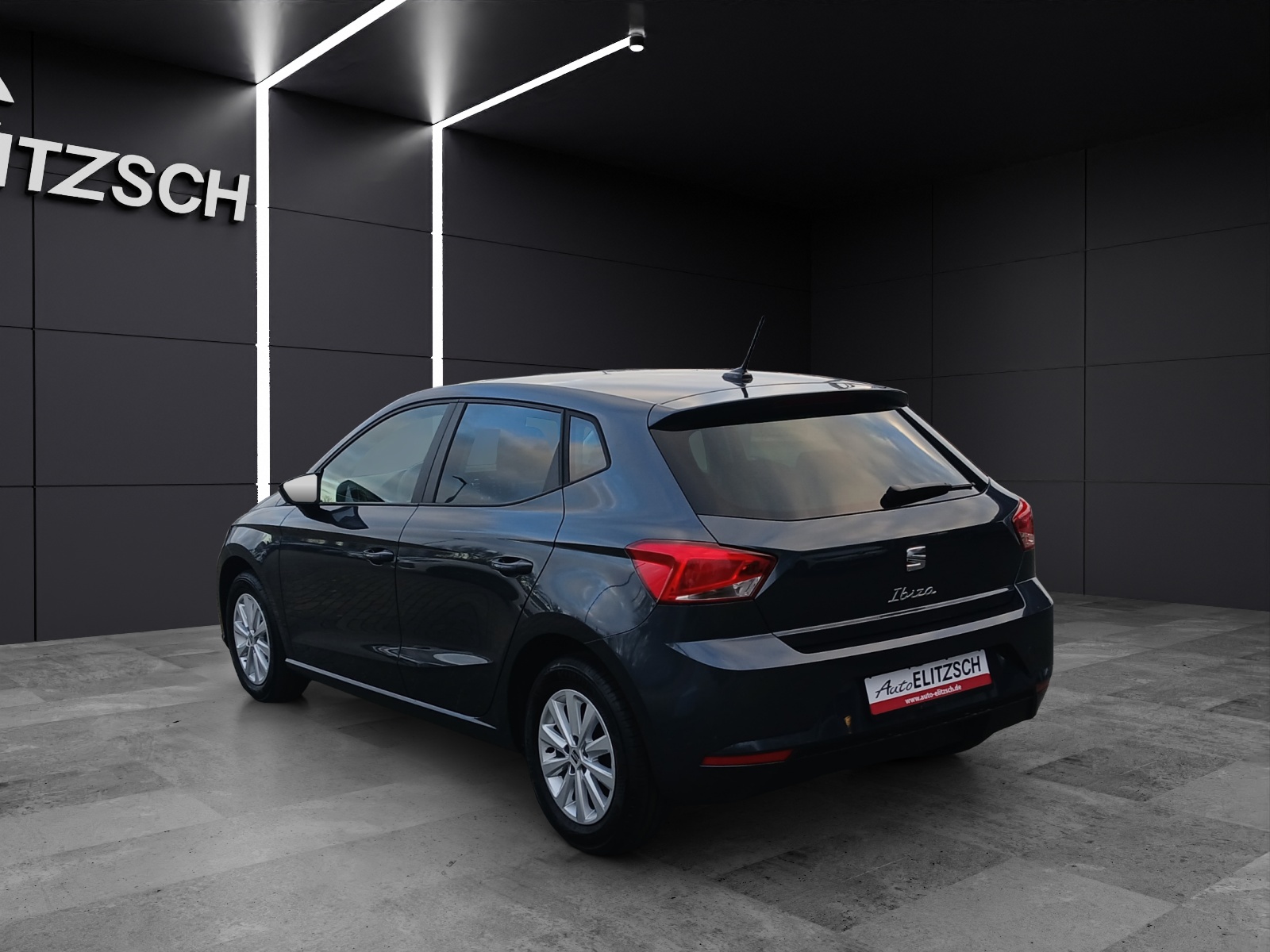 Fahrzeugabbildung SEAT Ibiza 1.0 TSI Road Edition Kamera