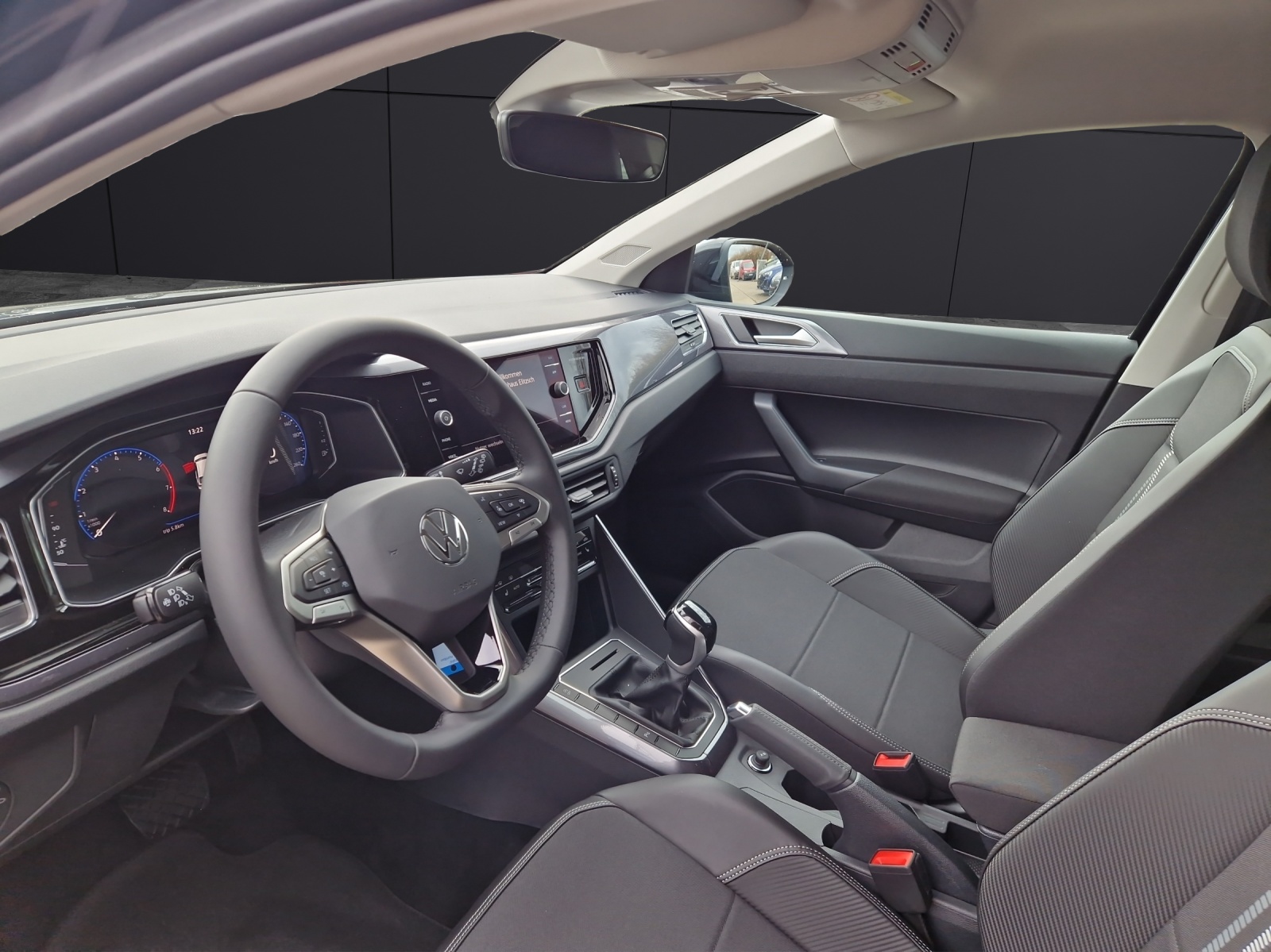 Fahrzeugabbildung Volkswagen Taigo DSG Style Matrix RFK AppCon ACC SH