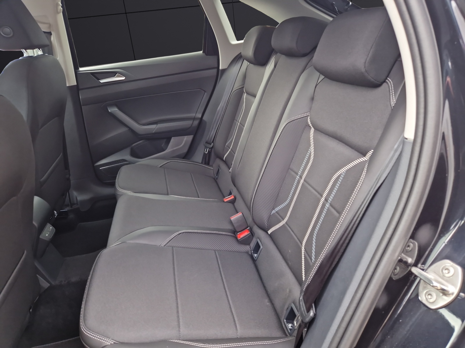 Fahrzeugabbildung Volkswagen Taigo DSG Style Matrix RFK AppCon ACC SH