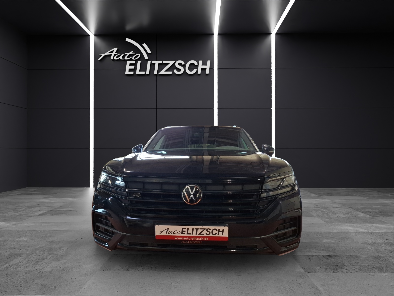 Fahrzeugabbildung Volkswagen Touareg TDI R-Line 4M Standhzg. Matrix AHK Navi Luft Leder AID ACC RFK SH 20