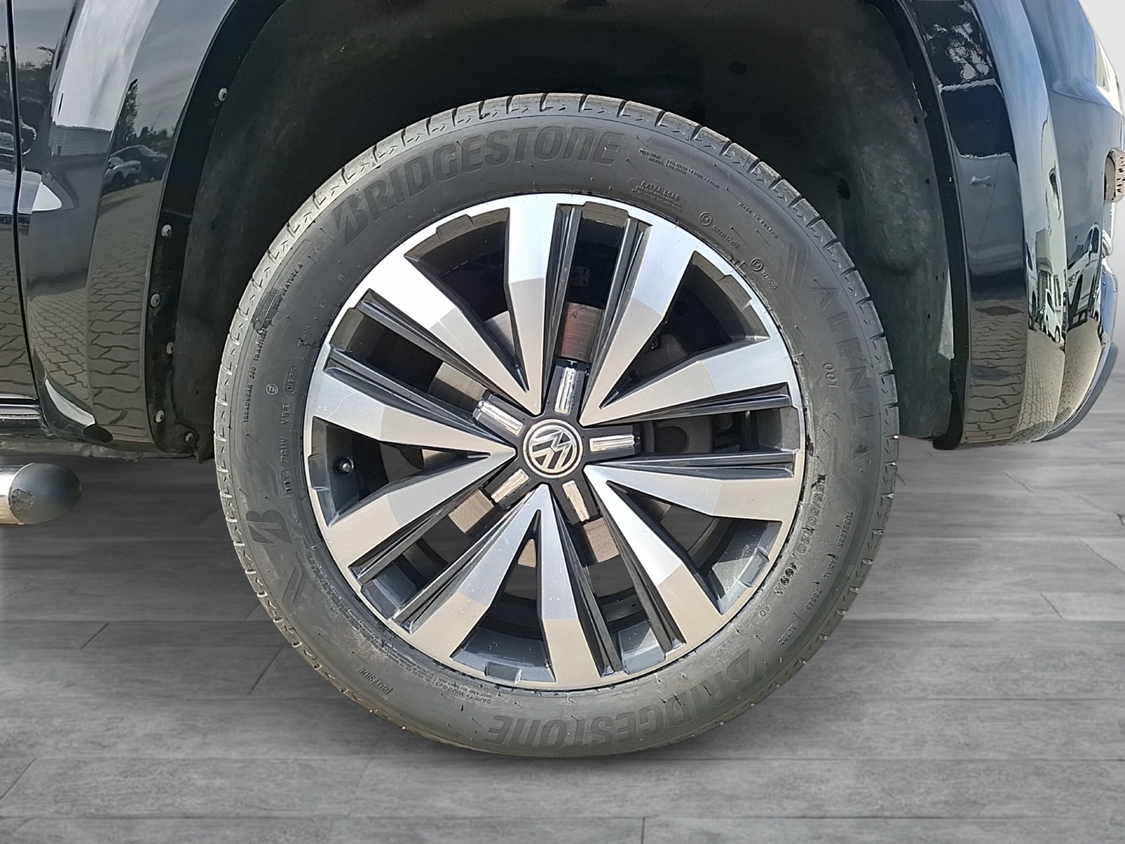 Fahrzeugabbildung Volkswagen Amarok TDI Aventura DC DSG 4M STH Xenon AHK Navi Leder GRA RFK SH