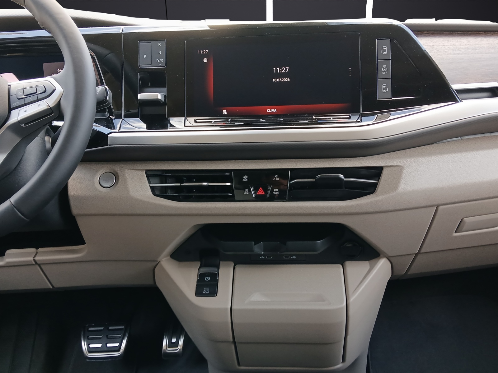 Fahrzeugabbildung Volkswagen T7 Multivan eHybrid Style LR 4MOT DSG LED NAVI AREA VIEW ACC