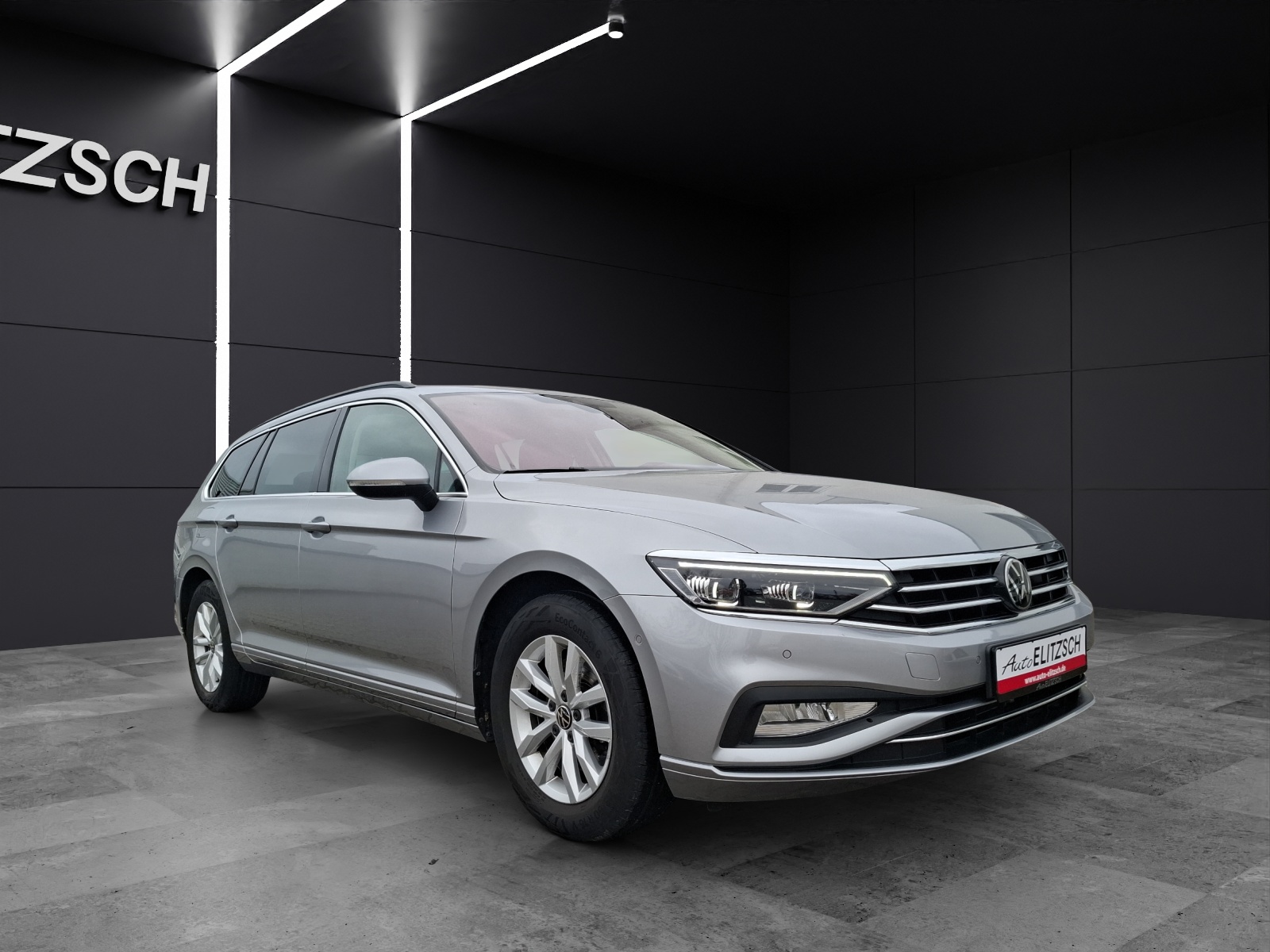 Fahrzeugabbildung Volkswagen Passat Variant TSI Business DSG Matrix Navi AID ACC RFK SH