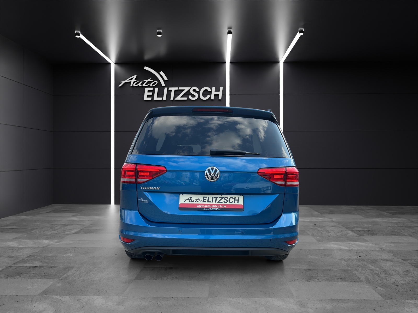 Fahrzeugabbildung Volkswagen Touran SOUND NAVI ACC RFK