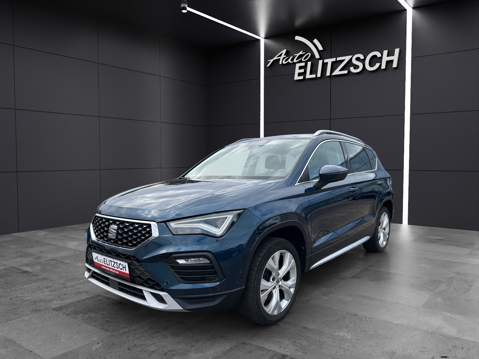 Fahrzeugabbildung SEAT Ateca TDI Xperience DSG LED AHK Navi ACC RFK SH 18