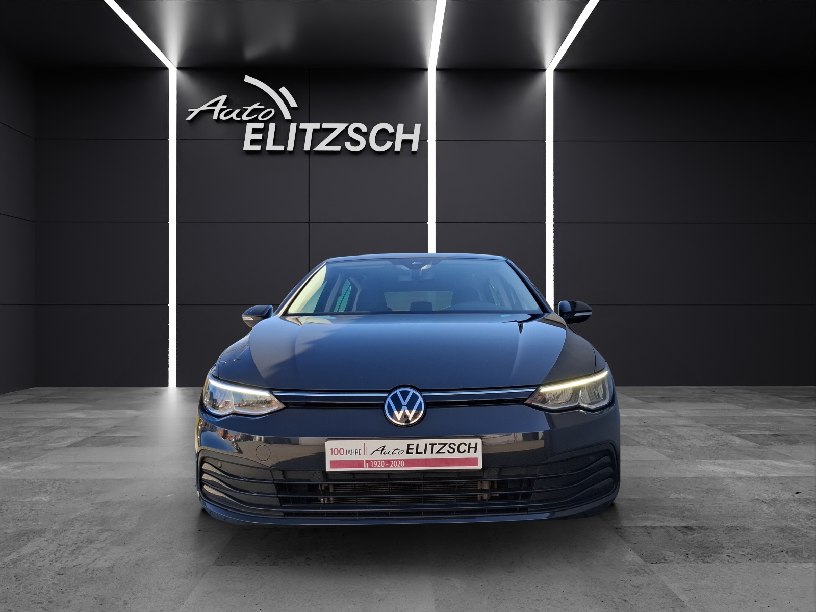 Fahrzeugabbildung Volkswagen Golf VIII TDI Life DSG LED Navi AID ACC PDC SH LM
