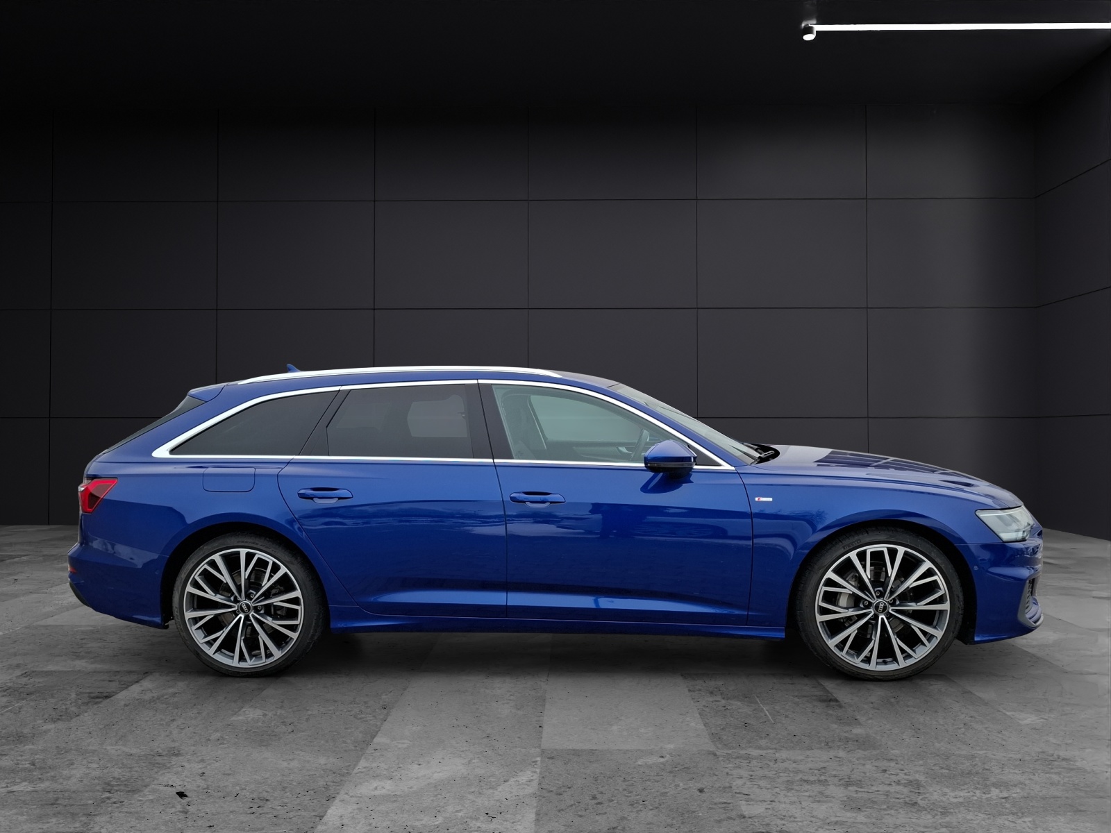 Fahrzeugabbildung Audi A6 Avant 45 TFSI S-Line quattro S-tronic LED AHK Navi AVC ACC SH 21