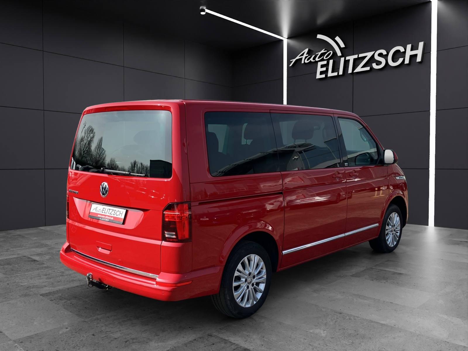 Fahrzeugabbildung Volkswagen T6 Multivan T6.1 Gen Six TDI LED ACC AHK SH PDC AppConnect Navi Klima