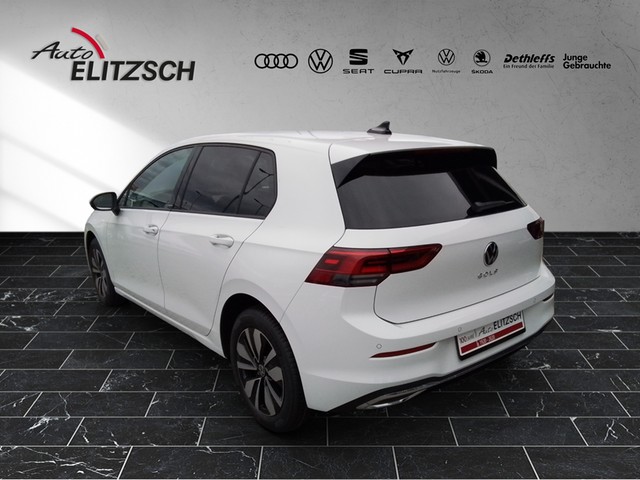 Fahrzeugabbildung Volkswagen Golf VIII Move Climatronic Kamera LED SH