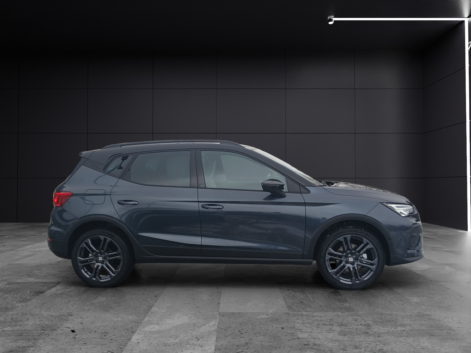 Fahrzeugabbildung SEAT Arona FR Tech Kessy LED